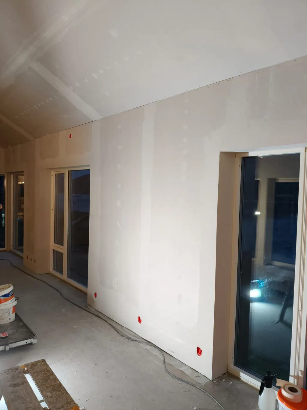Prace wykończeniowe wnętrz — realizacja 2